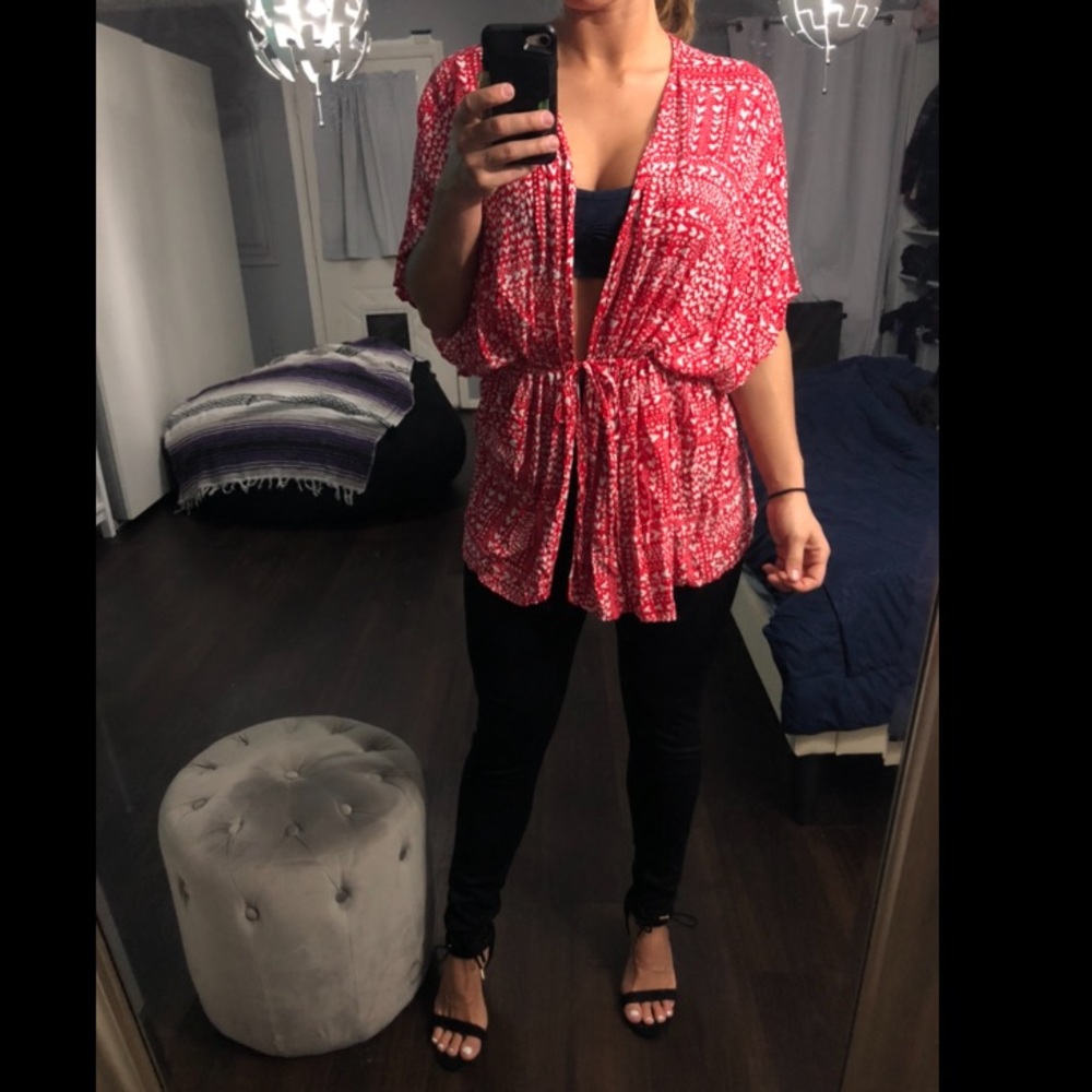 Red heart scrunch cardigan